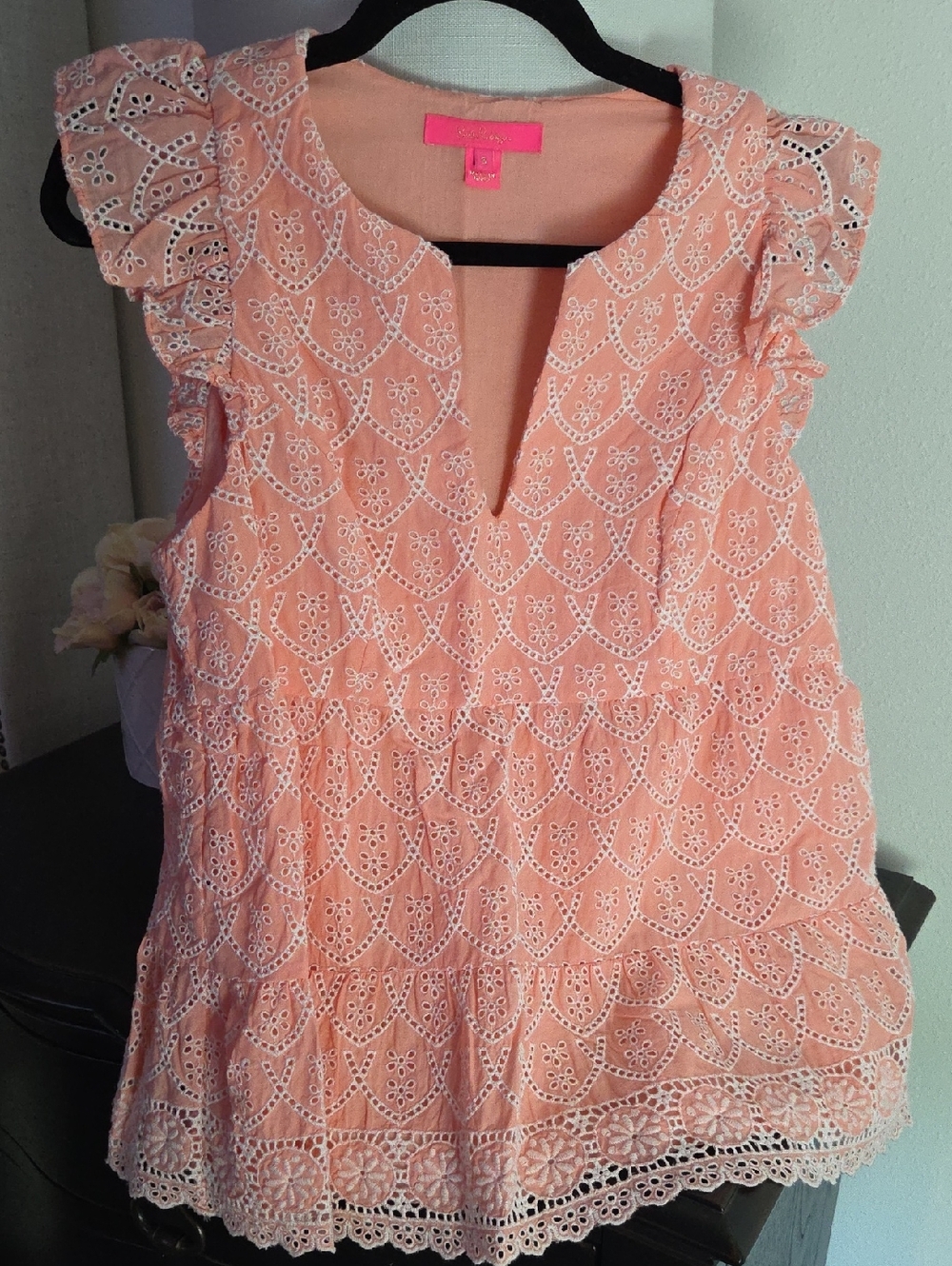 Lilly Pulitzer Keila Eyelet Top Peach Hyacinth. Size 6.